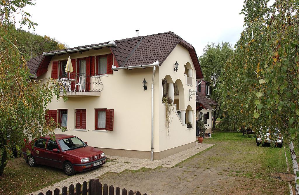 Zoeldvar Villa โบกาช ภายนอก รูปภาพ